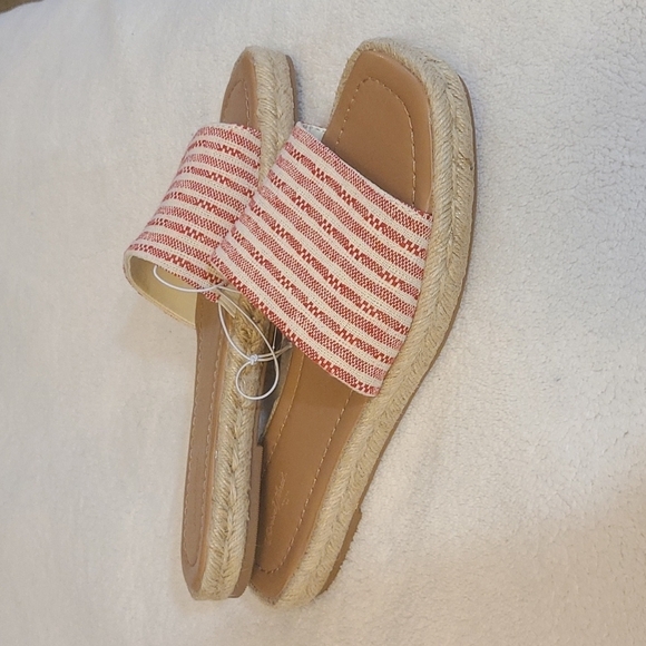 Shoes by universal thread - Picture 12 of 12